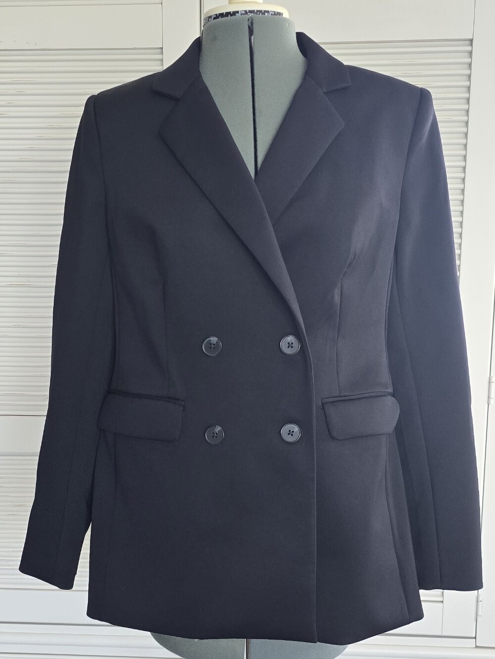Express | Classic Black Double-Breasted Women's Blazer